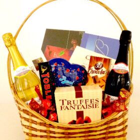 De Luxe Gift Basket